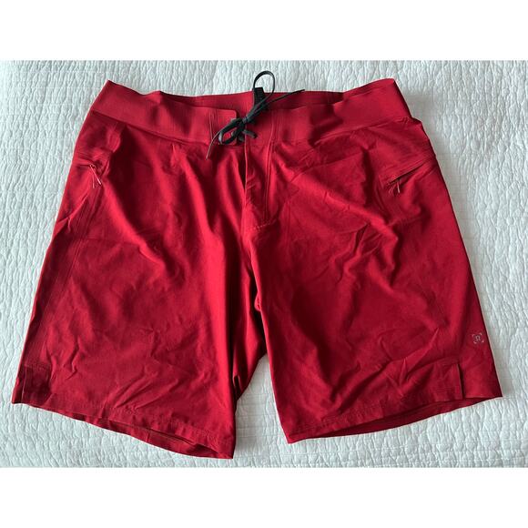 Lululemon Men's Yoga Shorts - Size 36 - Picture 1 of 4